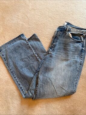 pistola Cassie Light Blue Straight-Leg Jeans with Knee Rip